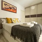 Cormelana Plaza Apartment