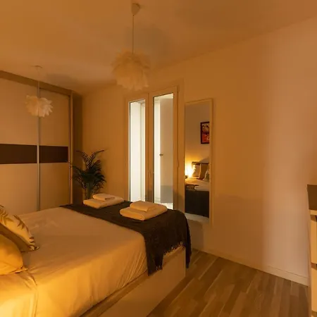 Cormelana Plaza ア・コルーニャ