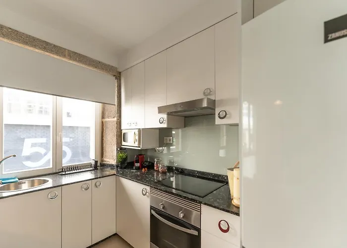 Cormelana Plaza Apartment