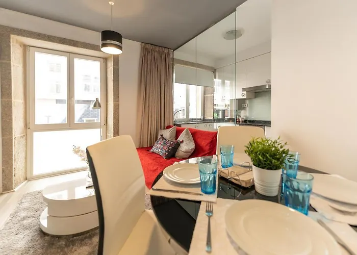 Cormelana Plaza Apartment *